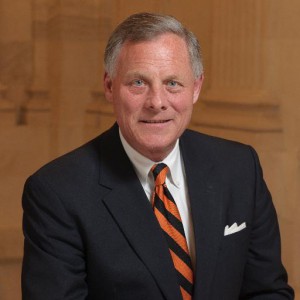 Official headshot of Richard Burr wearing a suit and tie